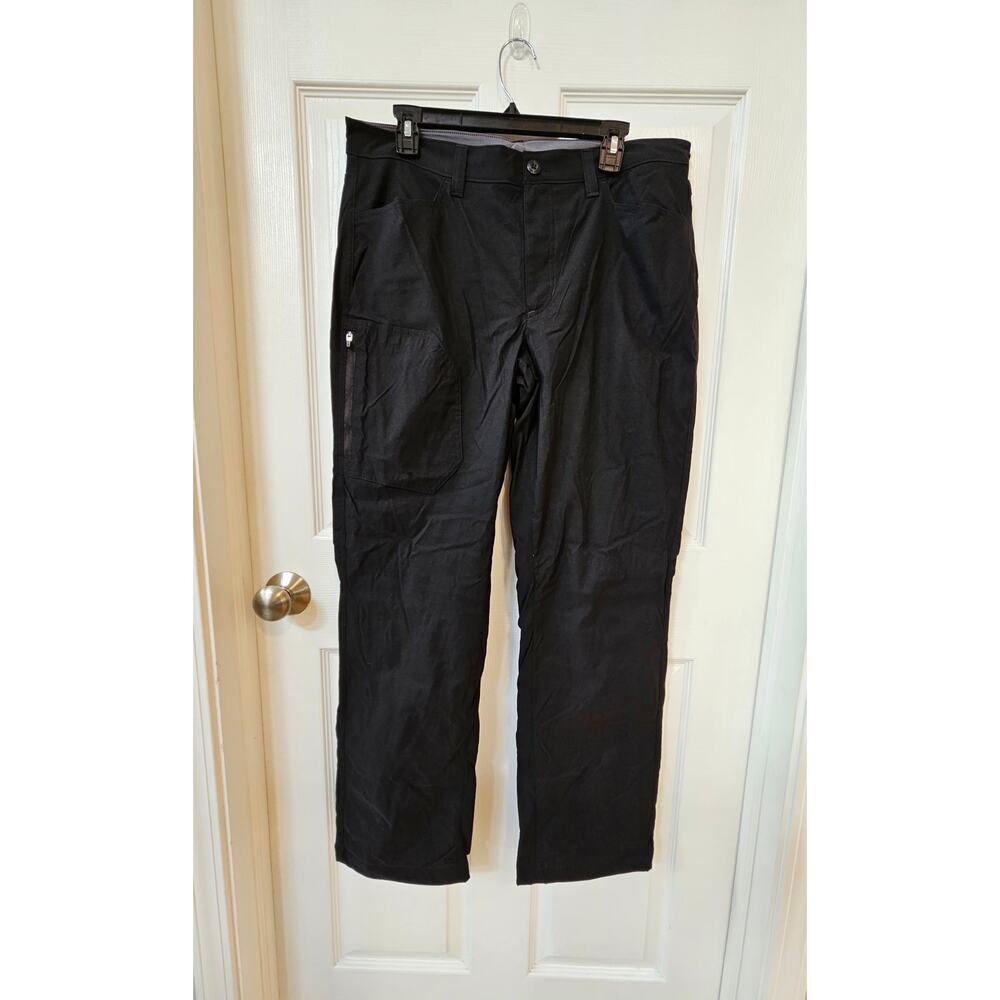Eddie Bauer Mens 34x32 Fleece Lined Utility Pants Black Cargo Travel Hiking NWOT
